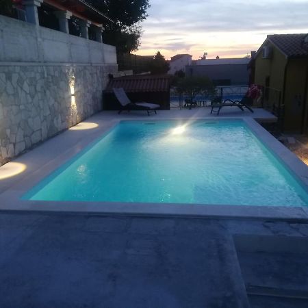 Kamenjak Volme, Cousy House With Pool Banjole Exteriér fotografie